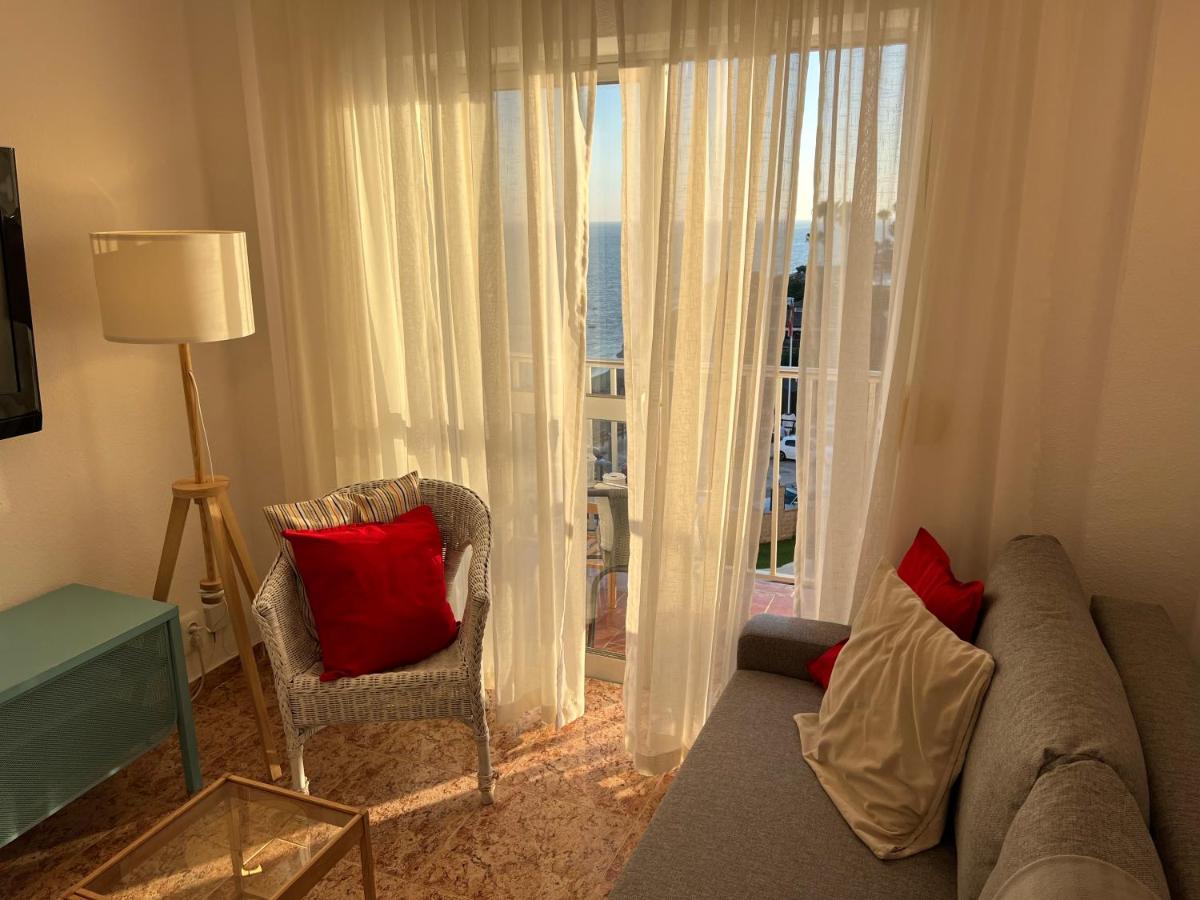 Ribera Playa Alhamar Apartment *